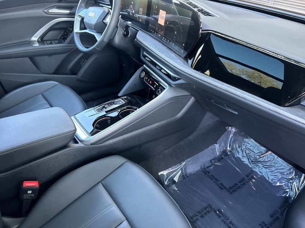 Certified 2025 Audi Q5 Premium w/ Premium Plus AWD/4WD image 20