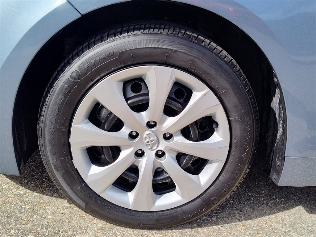 Used 2024 Toyota Corolla LE image 17