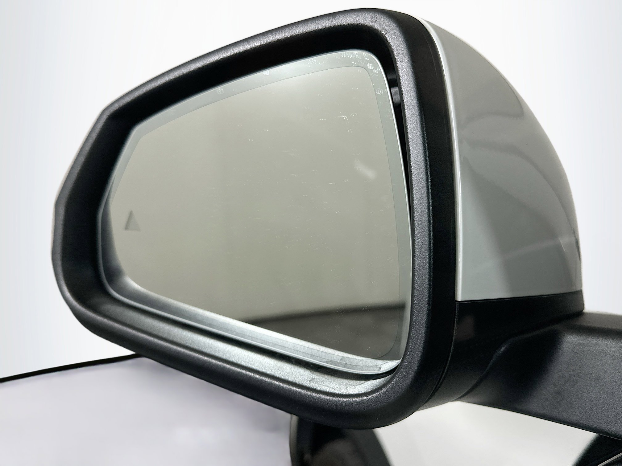 Used 2025 BMW X2 xDrive28i image 16