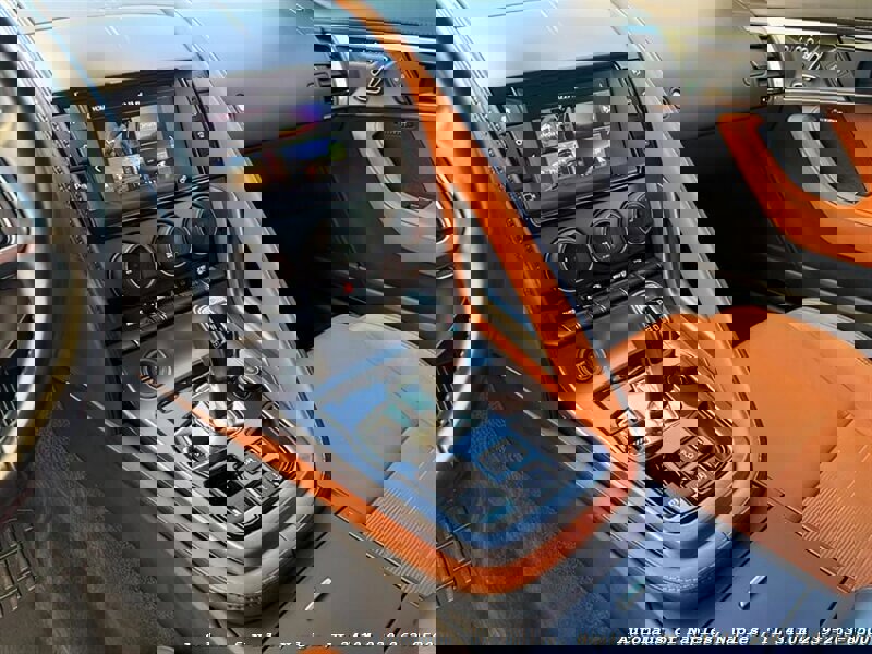 Used 2018 Jaguar F-TYPE Coupe image 24