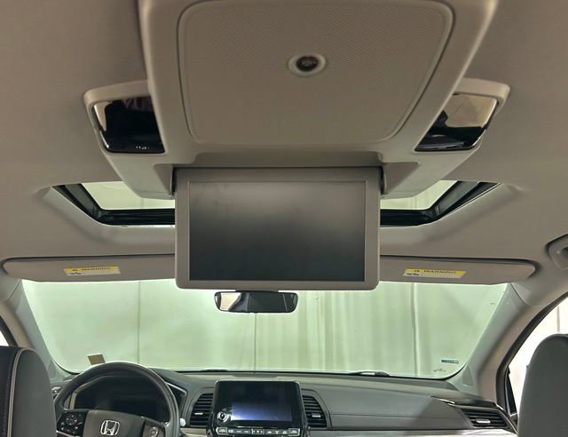 Used 2023 Honda Odyssey Elite image 36