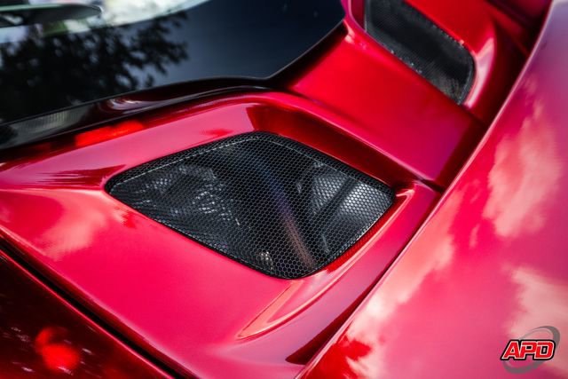 Used 2016 McLaren 675LT Coupe RWD image 42