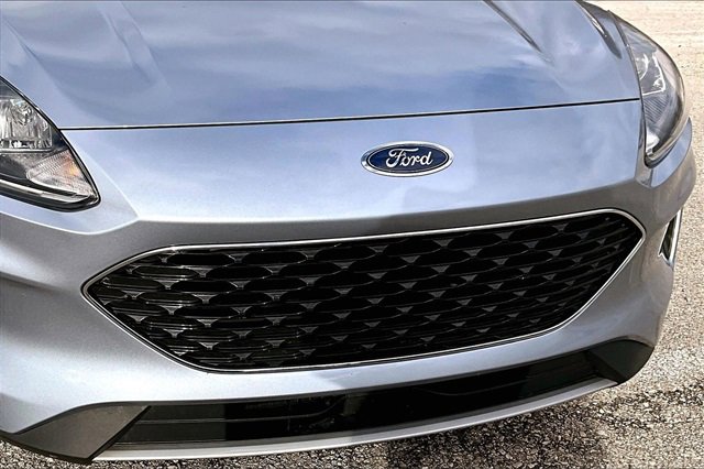 Used 2022 Ford Escape SE w/ Convenience Package image 29
