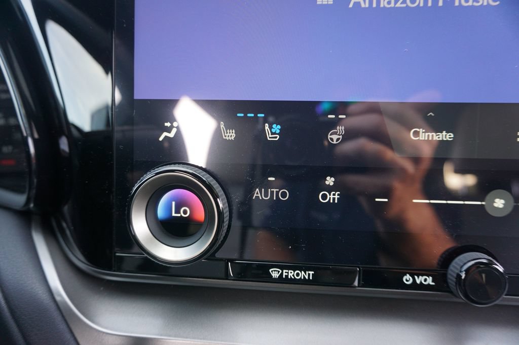 Used 2025 Lexus TX 350 AWD w/ Technology Package image 13