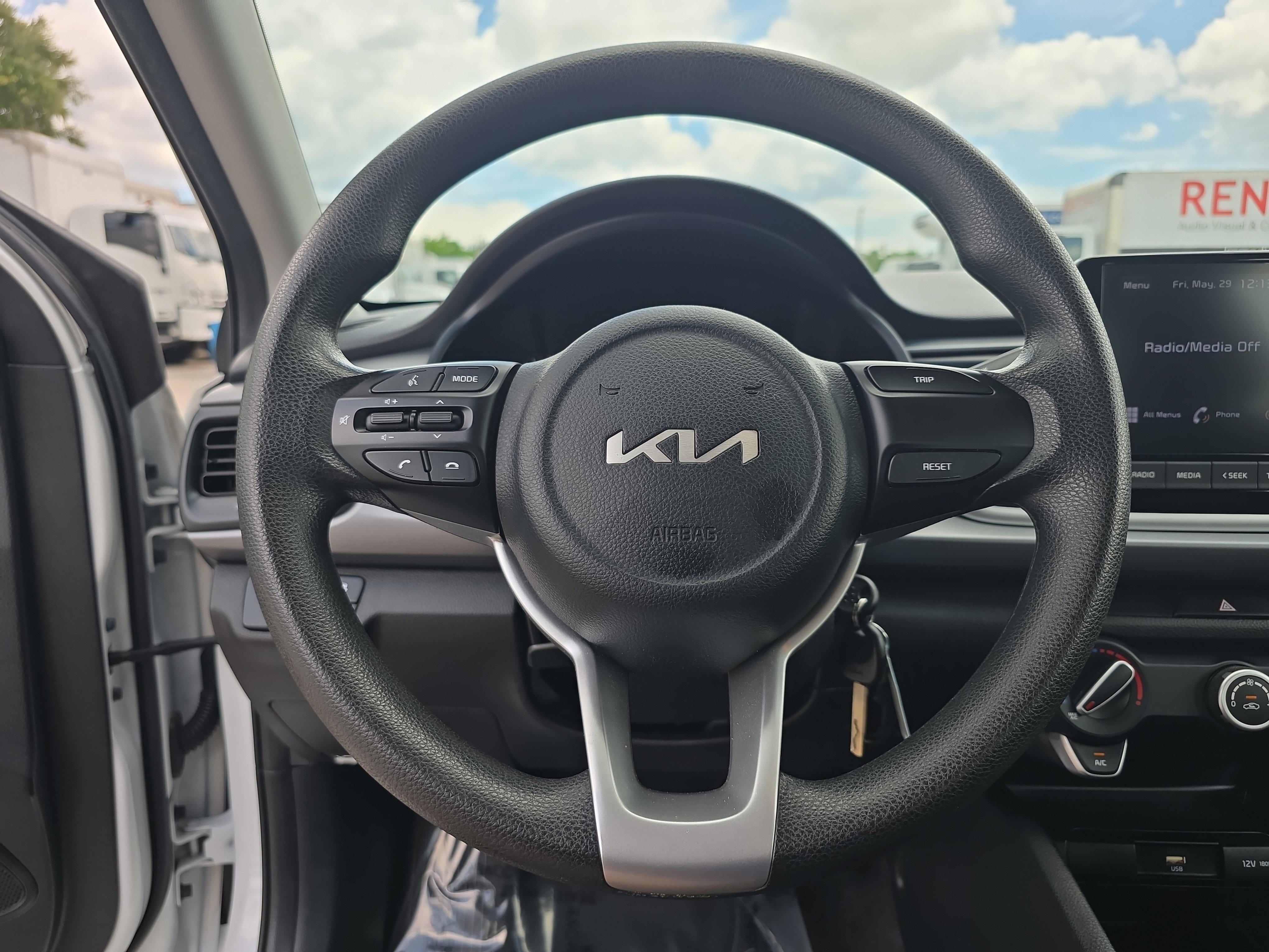 Used 2023 Kia Rio LX FWD image 26