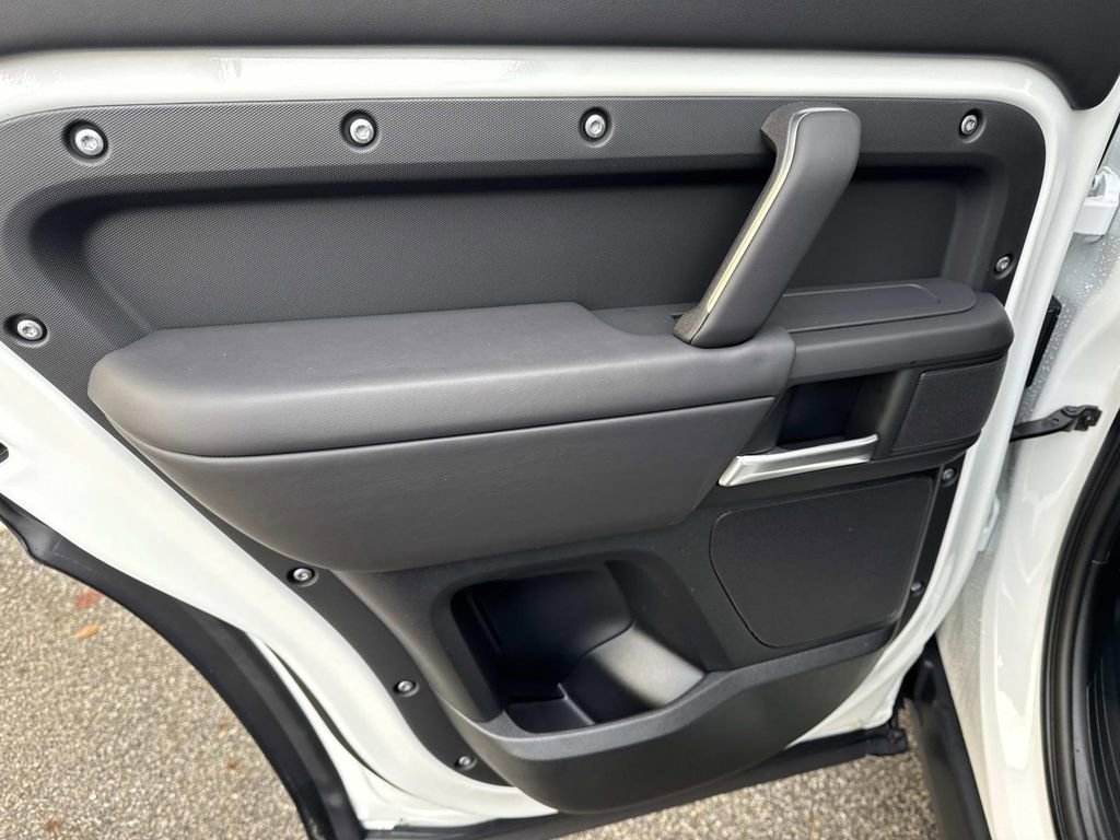 New 2026 Land Rover Defender 110 S image 11