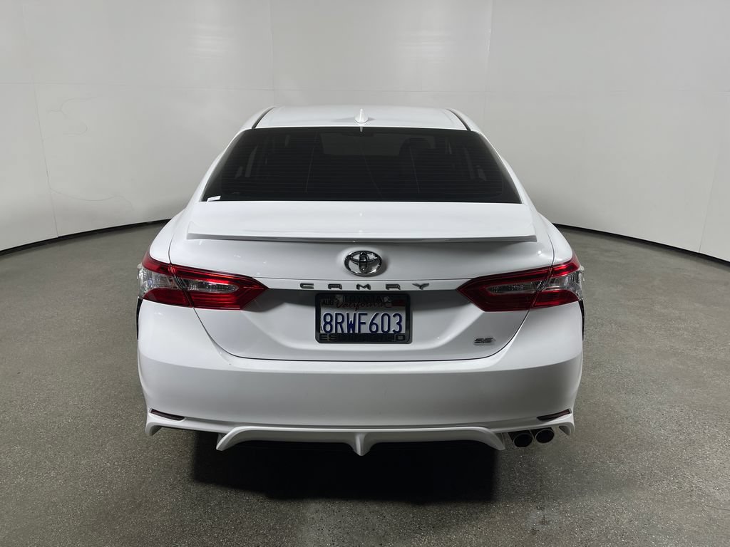 Certified 2020 Toyota Camry SE FWD image 4