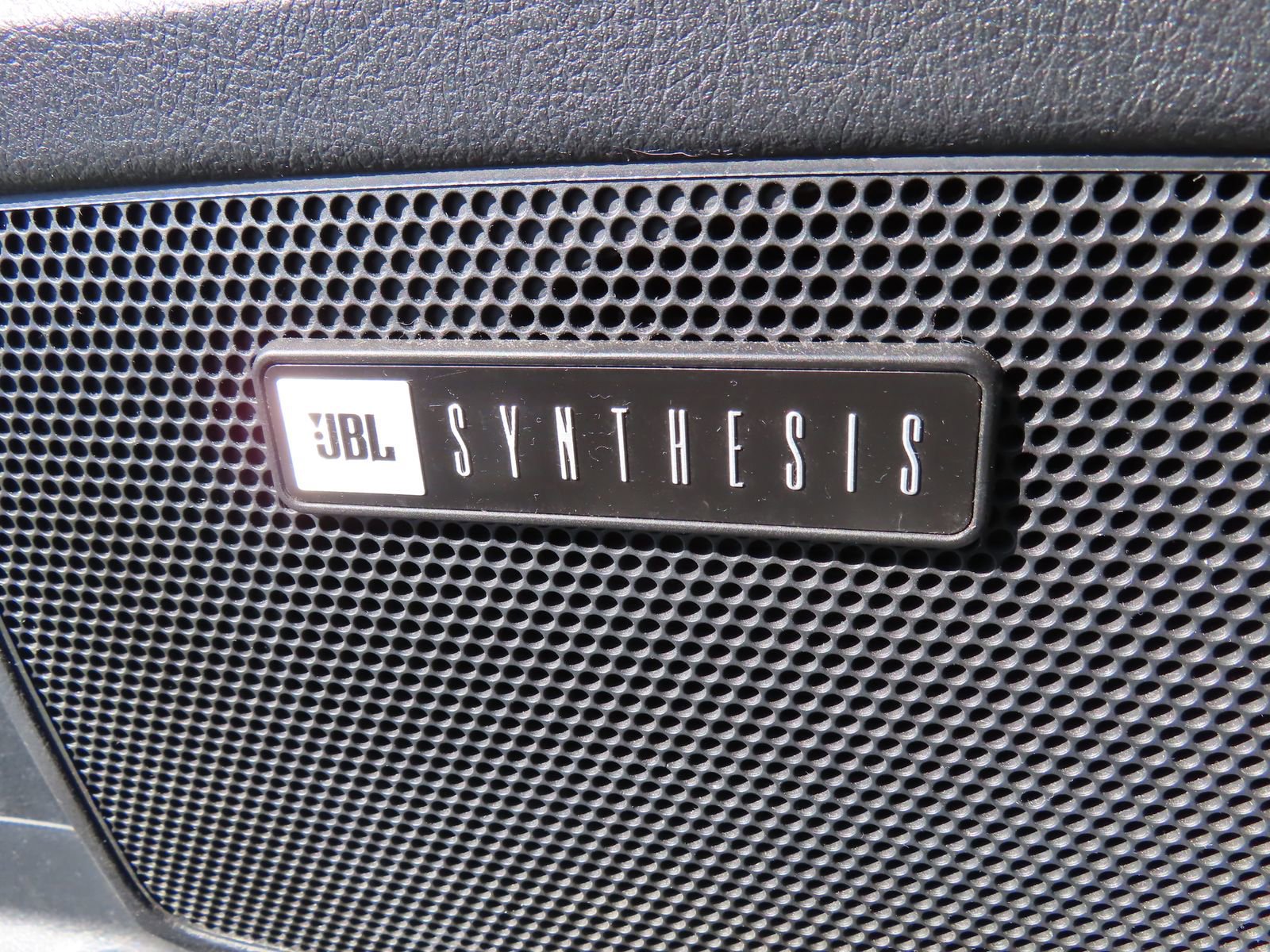 Used 2015 Toyota Sequoia Limited image 18