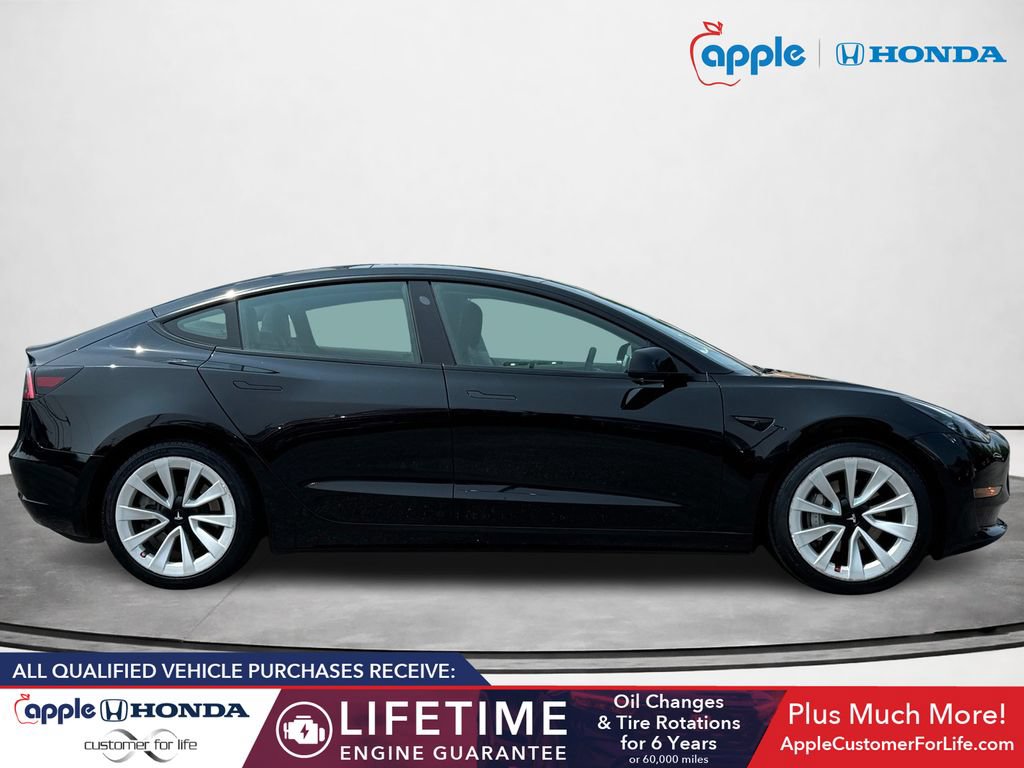 Used 2023 Tesla Model 3 Standard Range RWD image 2