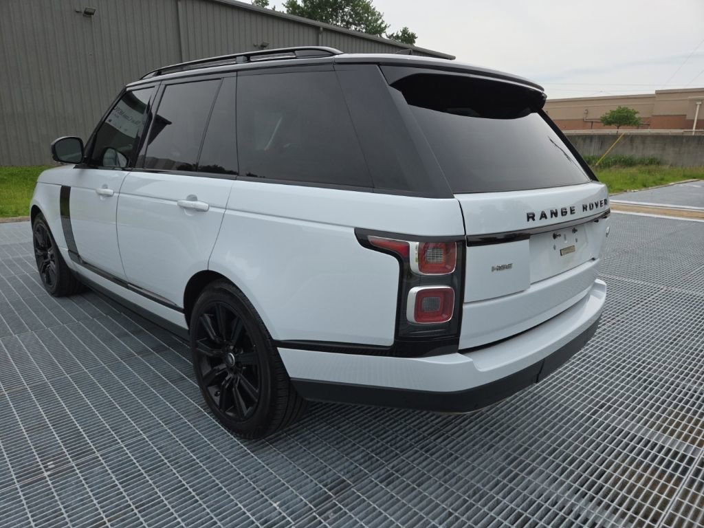 Used 2019 Land Rover Range Rover HSE AWD/4WD image 3
