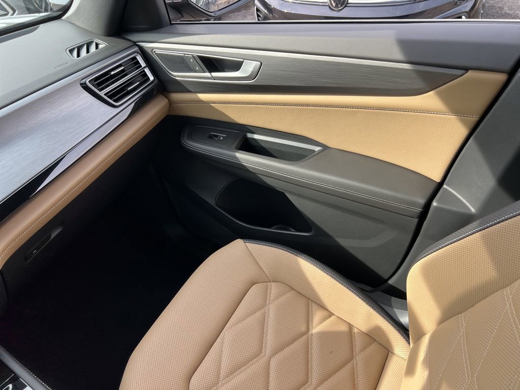 New 2026 Volkswagen Atlas Cross Sport SE image 26