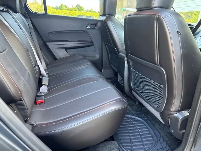 Used 2017 Chevrolet Equinox Premier w/ Enhanced Convenience Package AWD/4WD image 14