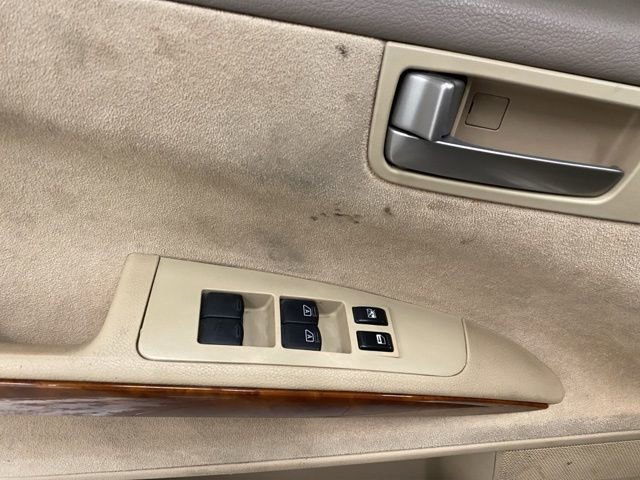 Used 2004 Nissan Maxima 3.5 SL w/ Journey Pkg FWD image 19