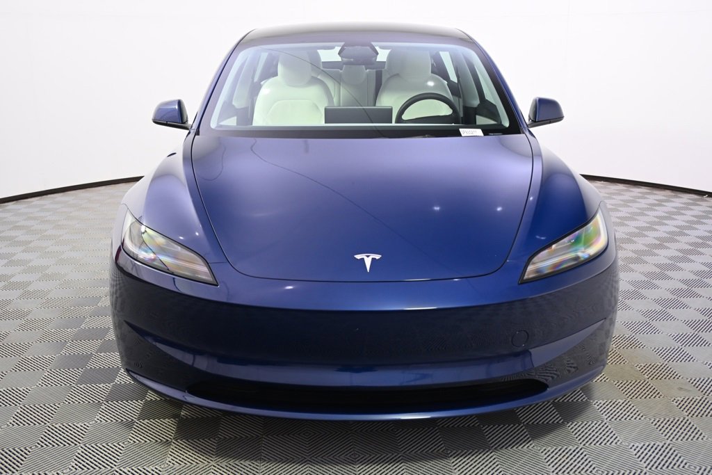 Used 2025 Tesla Model 3 Long Range image 10
