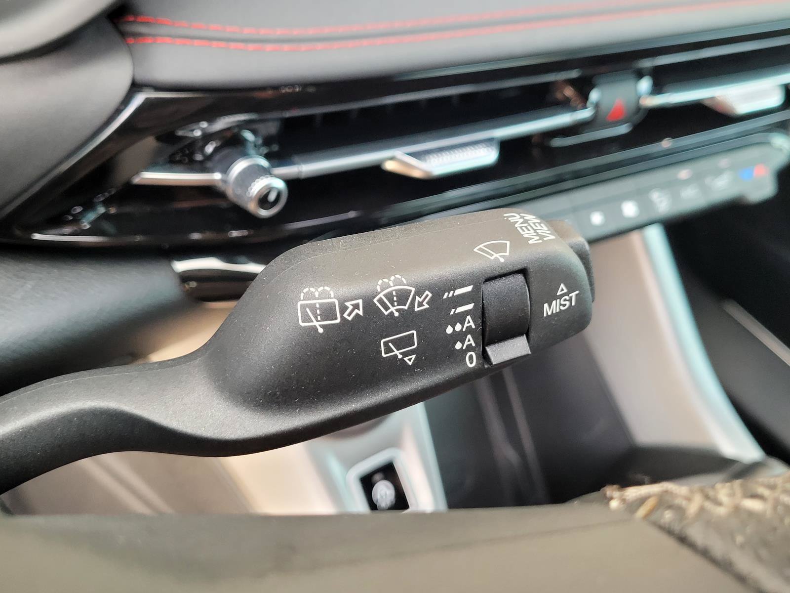 Used 2024 Dodge Hornet GT AWD/4WD image 31