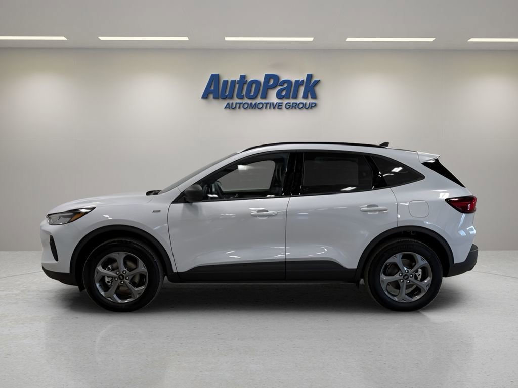 New 2026 Ford Escape ST-Line w/ Tech Pack #1 AWD/4WD image 4