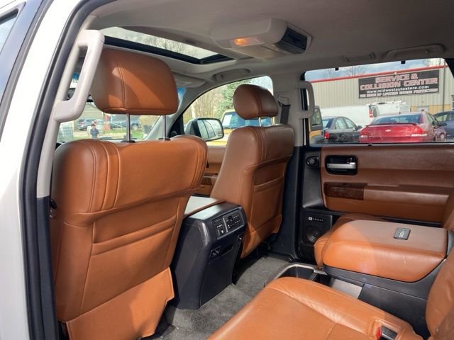 Used 2010 Toyota Sequoia Platinum image 17