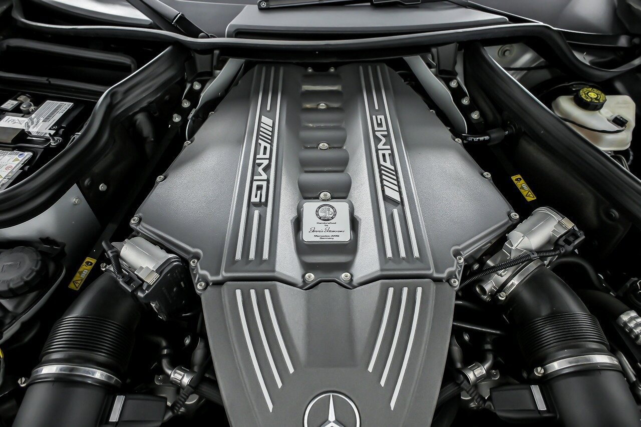 Used 2012 Mercedes-Benz SLS AMG Coupe image 17