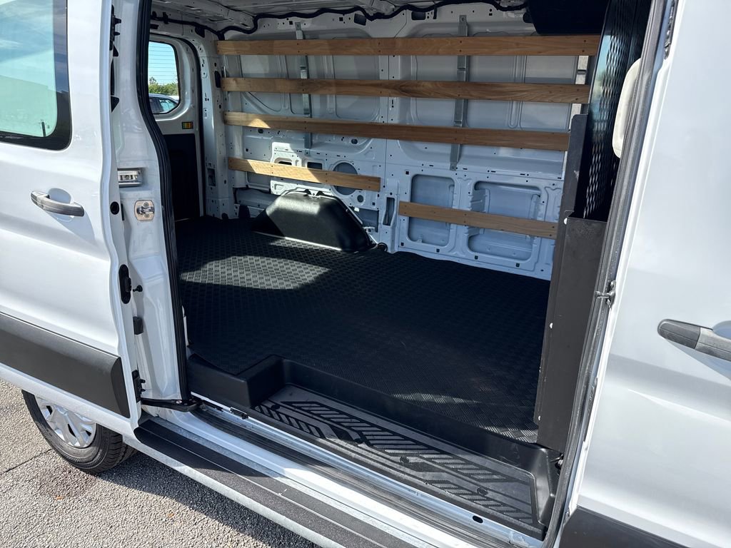 Certified 2024 Ford Transit 250 Low Roof w/ Exterior Upgrade Package image 23