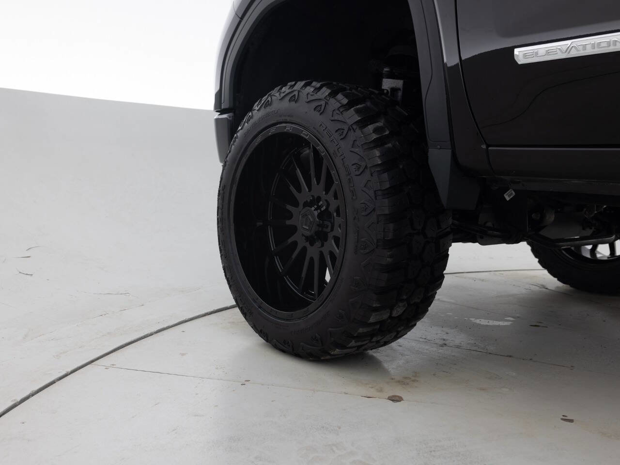 Used 2022 GMC Sierra 1500 Elevation AWD/4WD image 17
