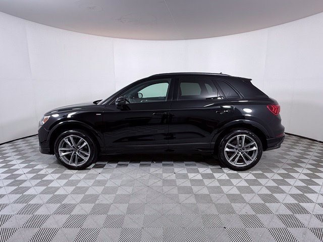 Certified 2024 Audi Q3 2.0T Premium Plus AWD/4WD image 4