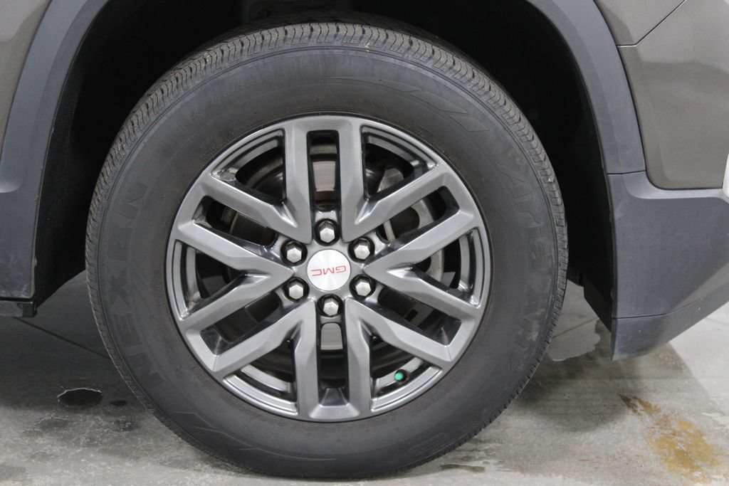 Used 2019 GMC Acadia SLT AWD/4WD image 11