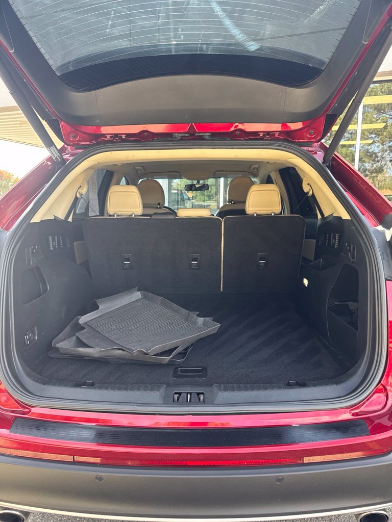 Used 2018 Ford Edge SEL w/ Equipment Group 201A AWD/4WD image 5
