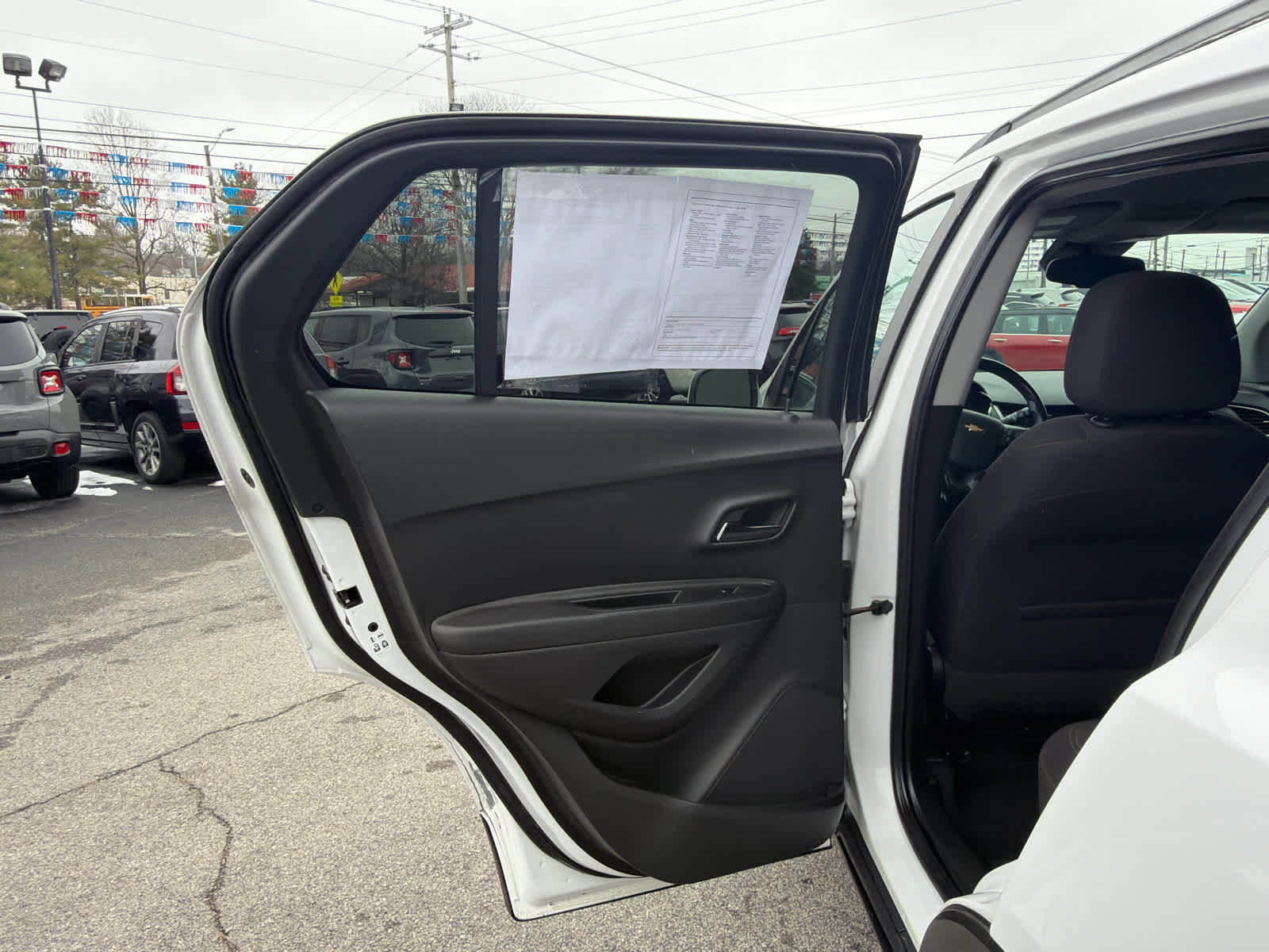 Used 2019 Chevrolet Trax LT image 12