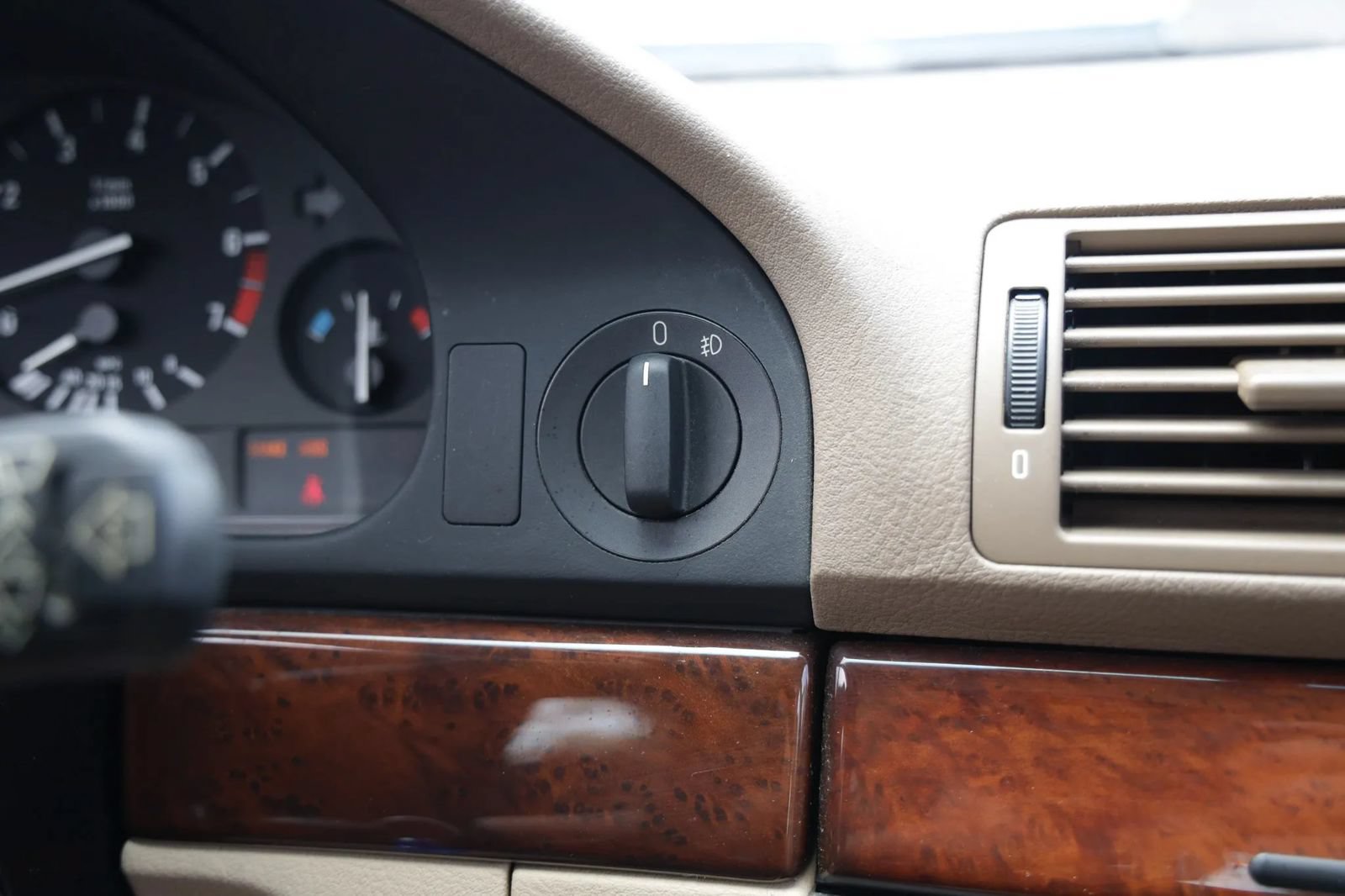 Used 2001 BMW 525i Sedan RWD image 29