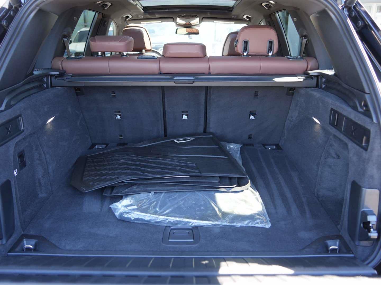 Used 2026 BMW X5 xDrive40i w/ M Sport Package AWD/4WD image 5