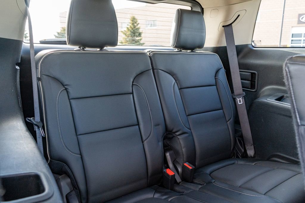 Used 2017 GMC Acadia Denali image 18