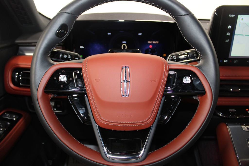 Used 2025 Lincoln Aviator Reserve image 38