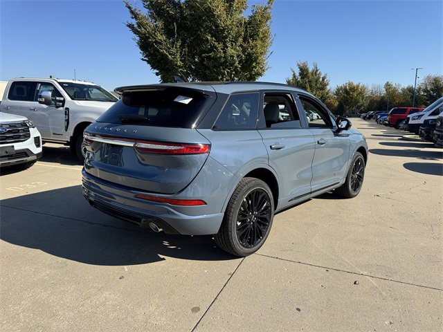 New 2026 Lincoln Corsair Premiere image 11