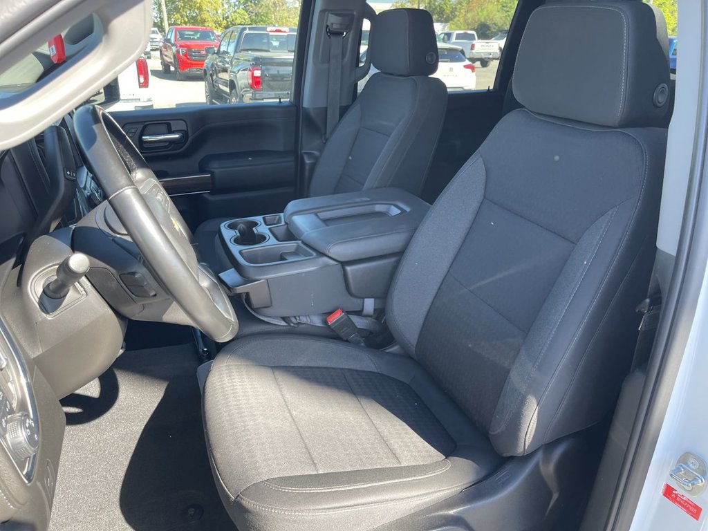 Used 2023 Chevrolet Silverado 2500 LT w/ Convenience Package AWD/4WD image 11