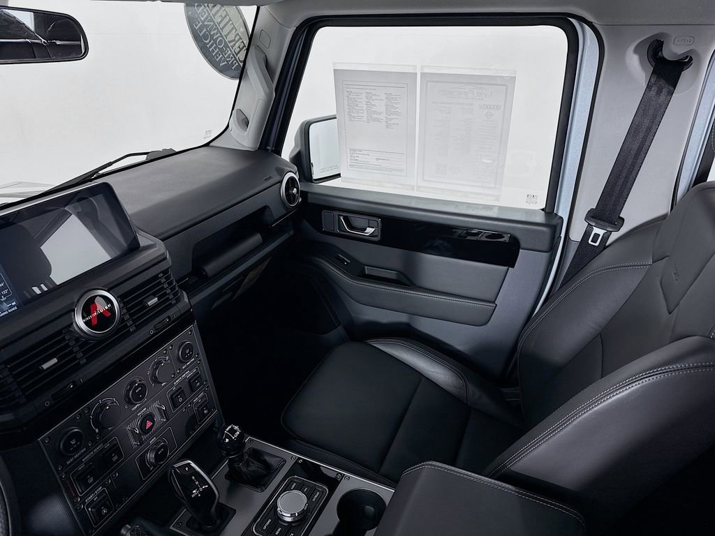 Used 2025 INEOS Grenadier Base image 22