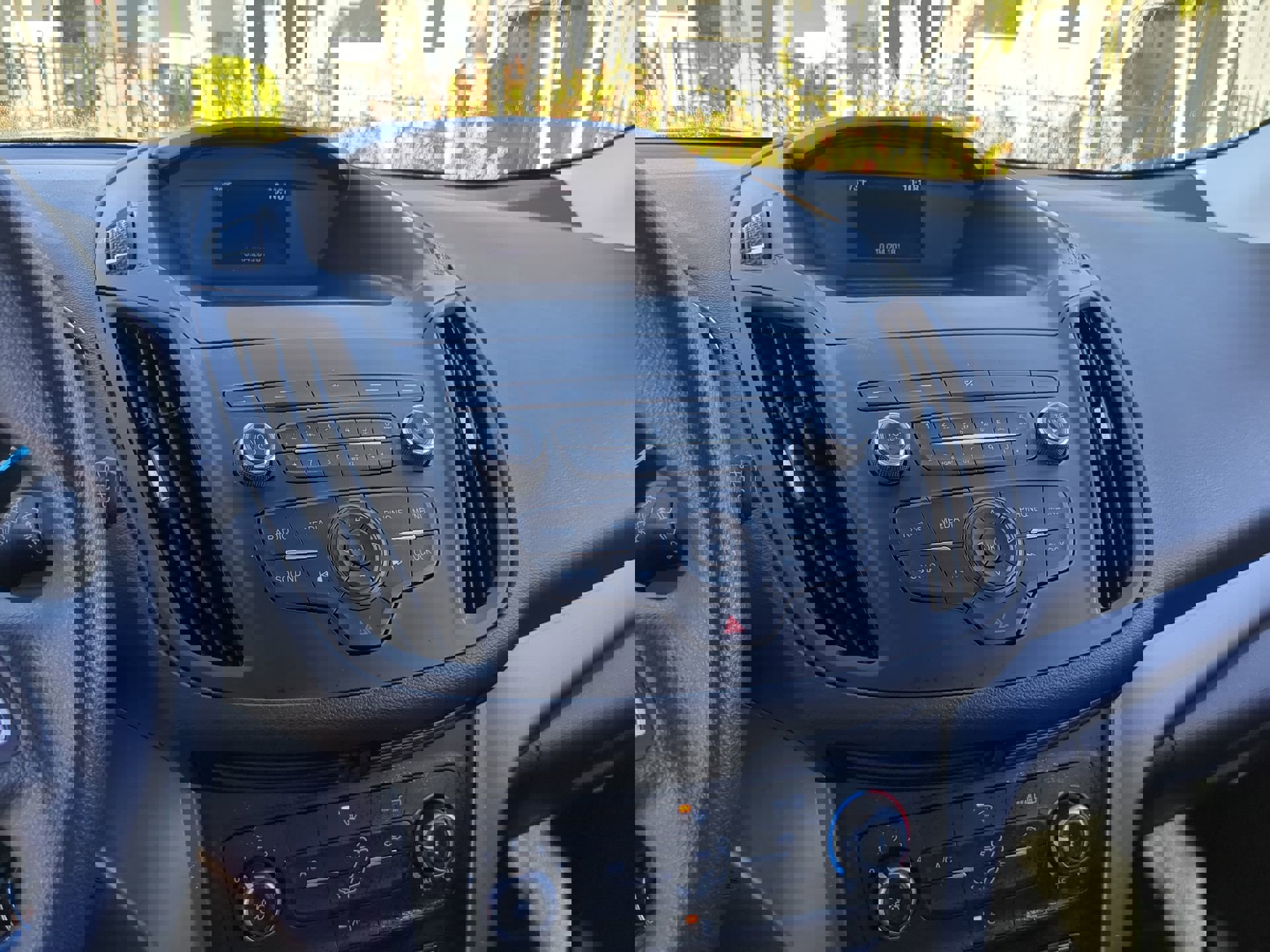 Used 2019 Ford Escape S image 20