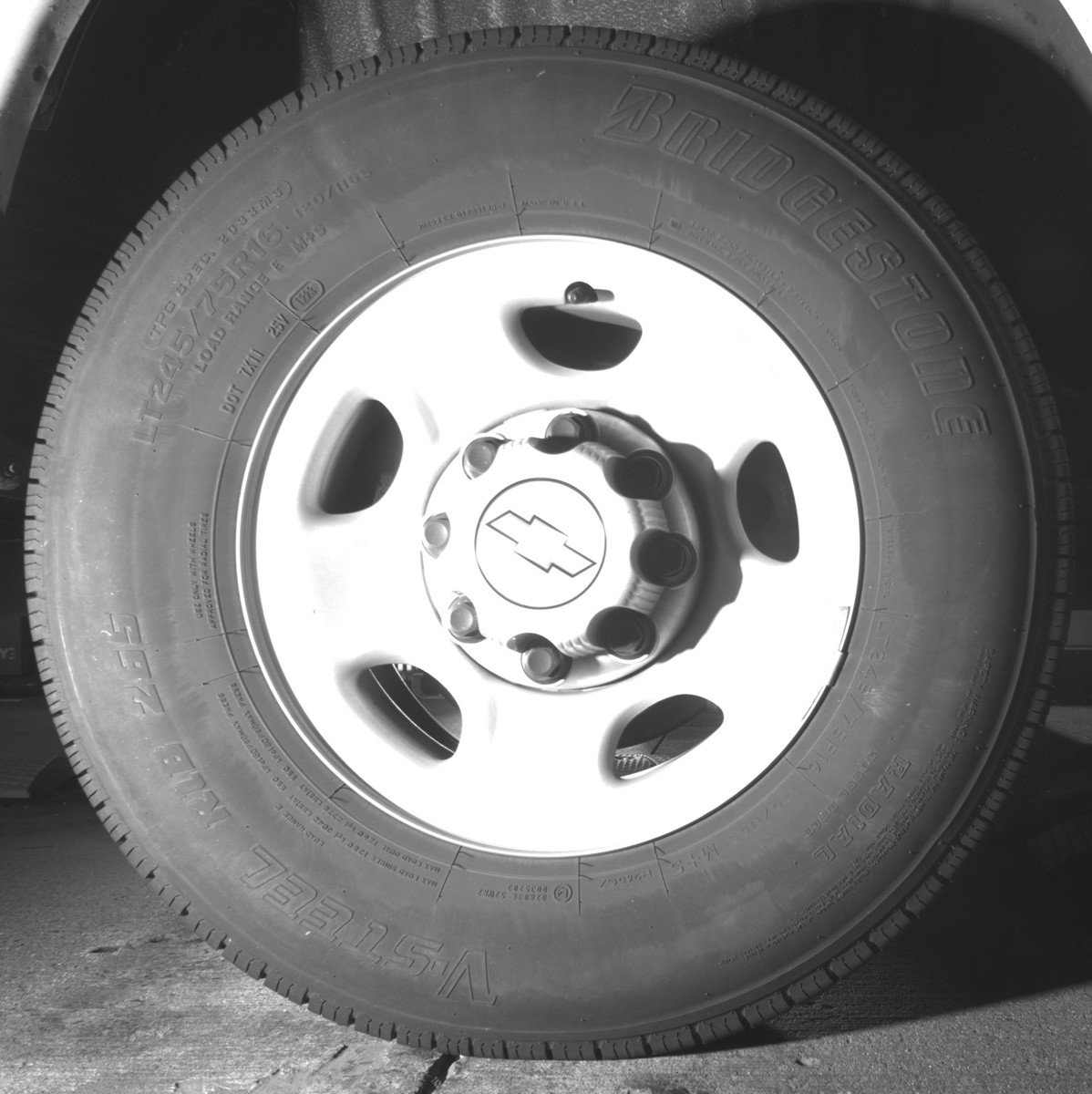 Used 2023 Chevrolet Express 3500 LS image 15