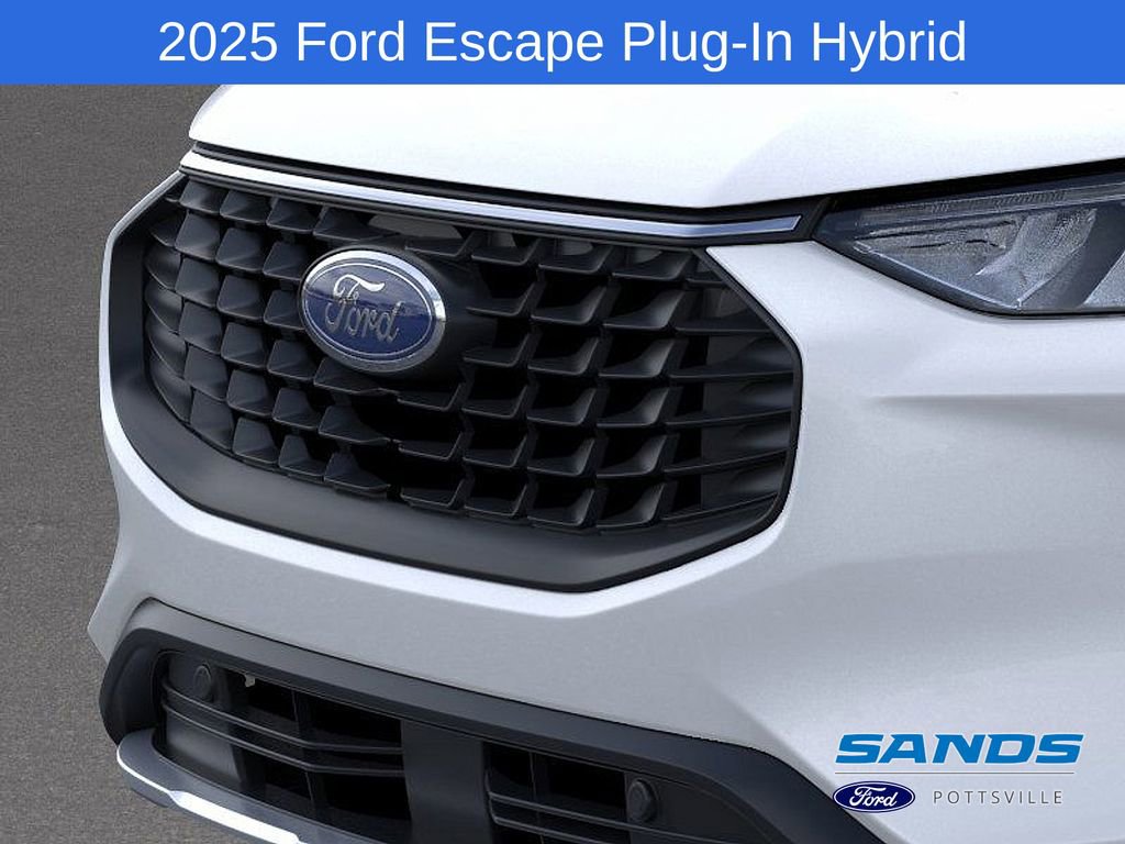 New 2025 Ford Escape SE image 17