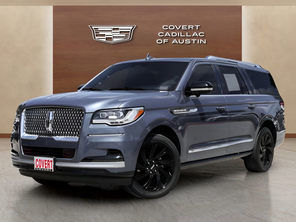 Used 2023 Lincoln Navigator L Reserve AWD/4WD image 1