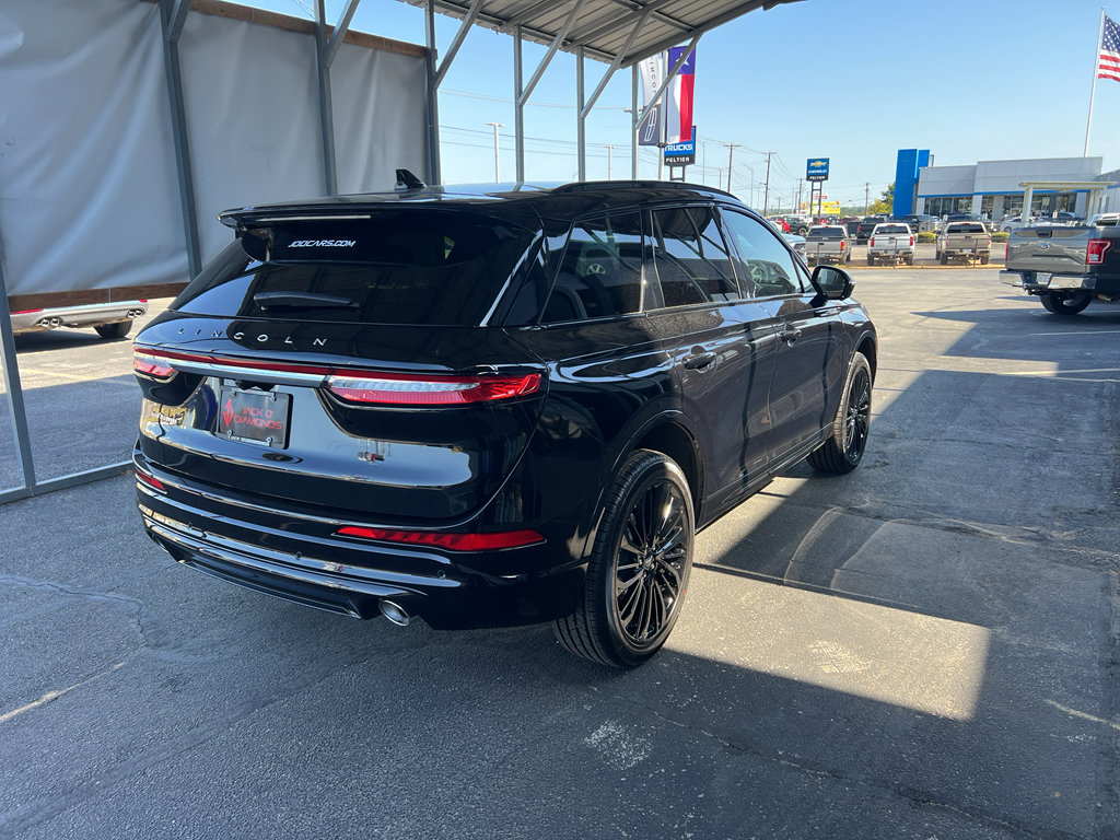 New 2026 Lincoln Corsair Premiere image 6