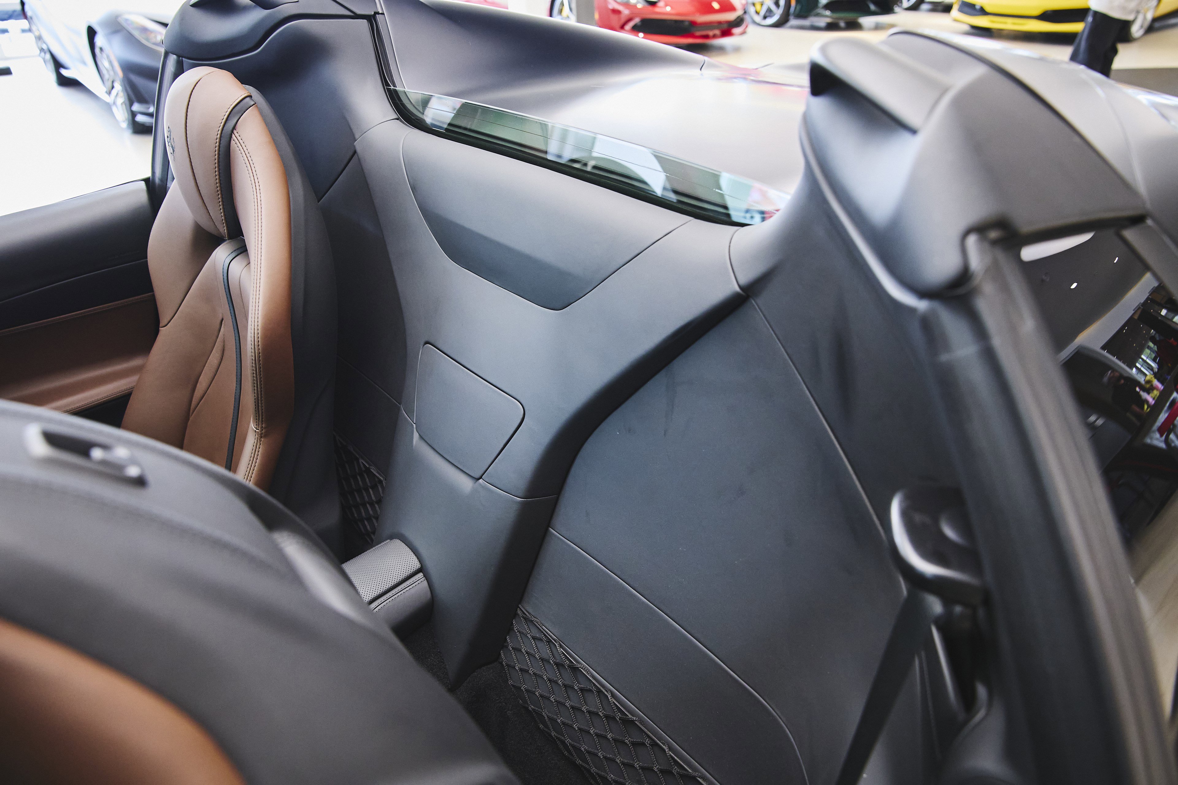 Used 2022 Ferrari 812 GTS image 19