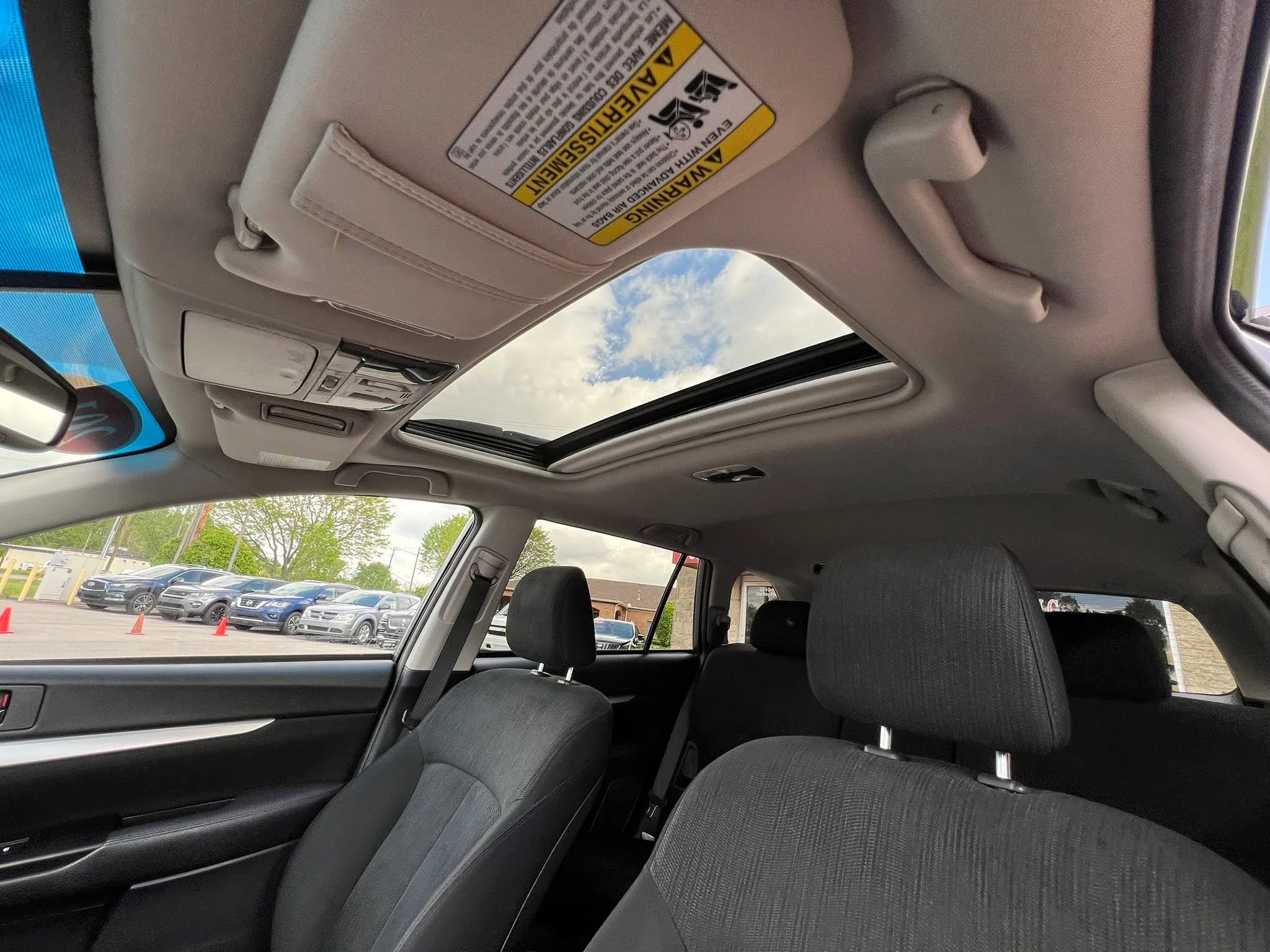 Used 2014 Subaru Outback 2.5i Premium w/ Moonroof Package AWD/4WD image 20