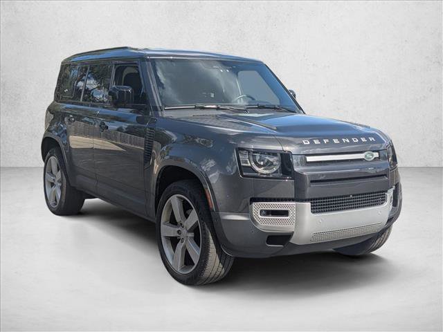 Used 2024 Land Rover Defender 110 S image 3