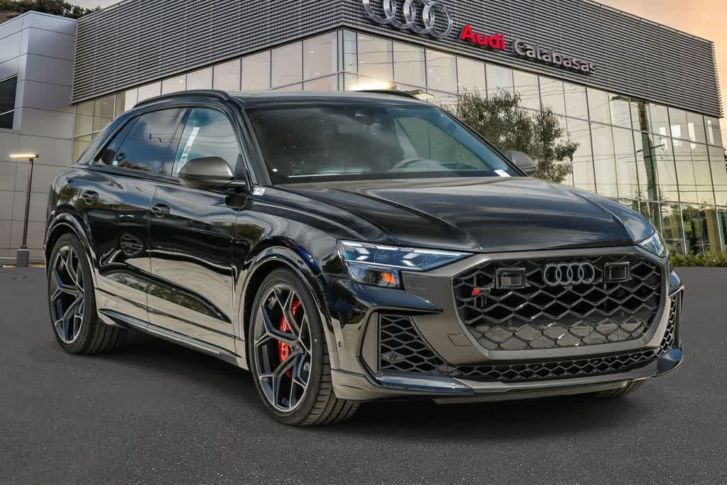 New 2026 Audi RS Q8 performance AWD/4WD image 3
