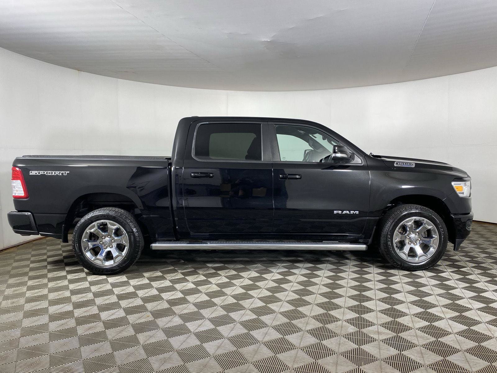 Used 2021 RAM 1500 Big Horn AWD/4WD image 8