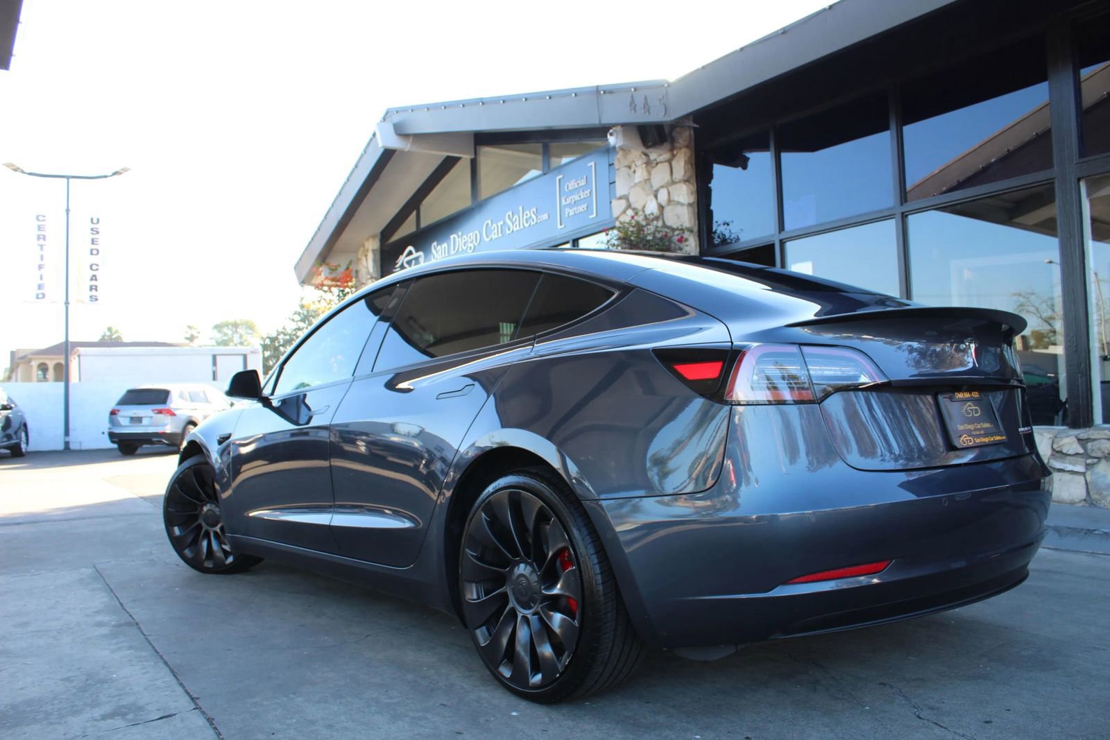 Used 2022 Tesla Model 3 Performance image 3