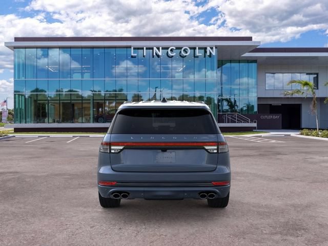 New 2026 Lincoln Aviator 2WD w/ Jet Appearance Package image 5