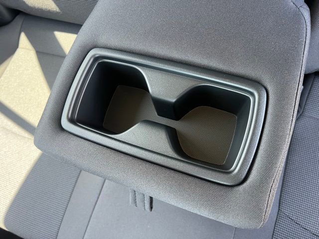 Used 2025 Toyota RAV4 LE FWD image 15