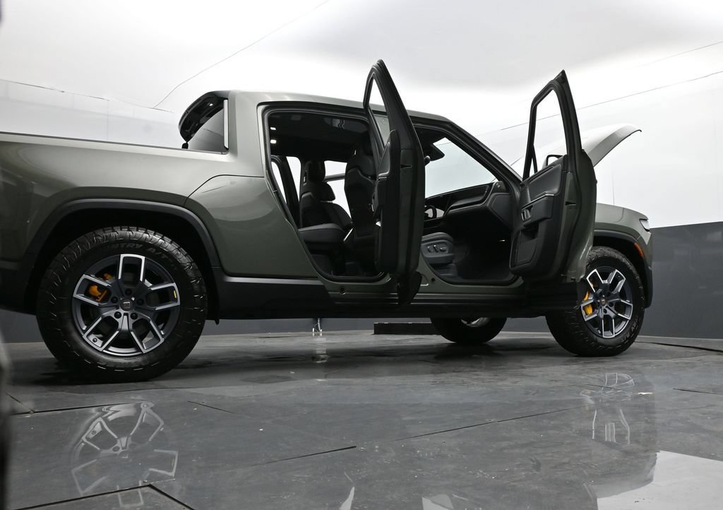 Used 2022 Rivian R1T Launch Edition AWD/4WD image 36