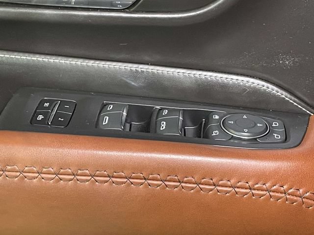 Used 2023 GMC Yukon Denali Ultimate AWD/4WD image 38
